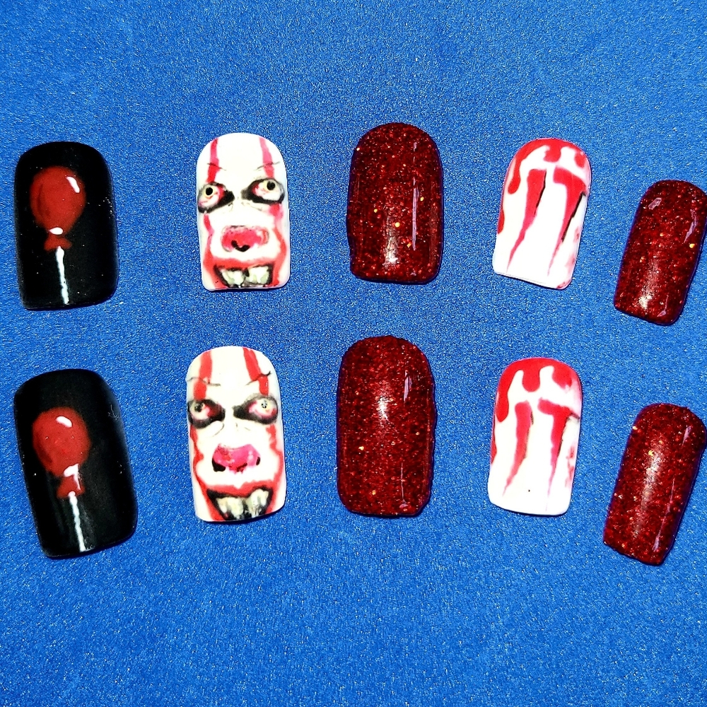 IT Pennywise - hand painted - gel cured  Glue/press on nails